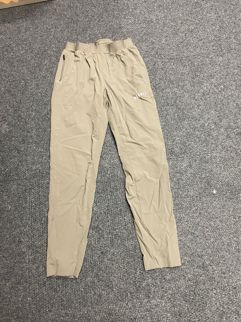 NOBULL Tan Womens tapered leg pants pull on nylon size Medium drawstring